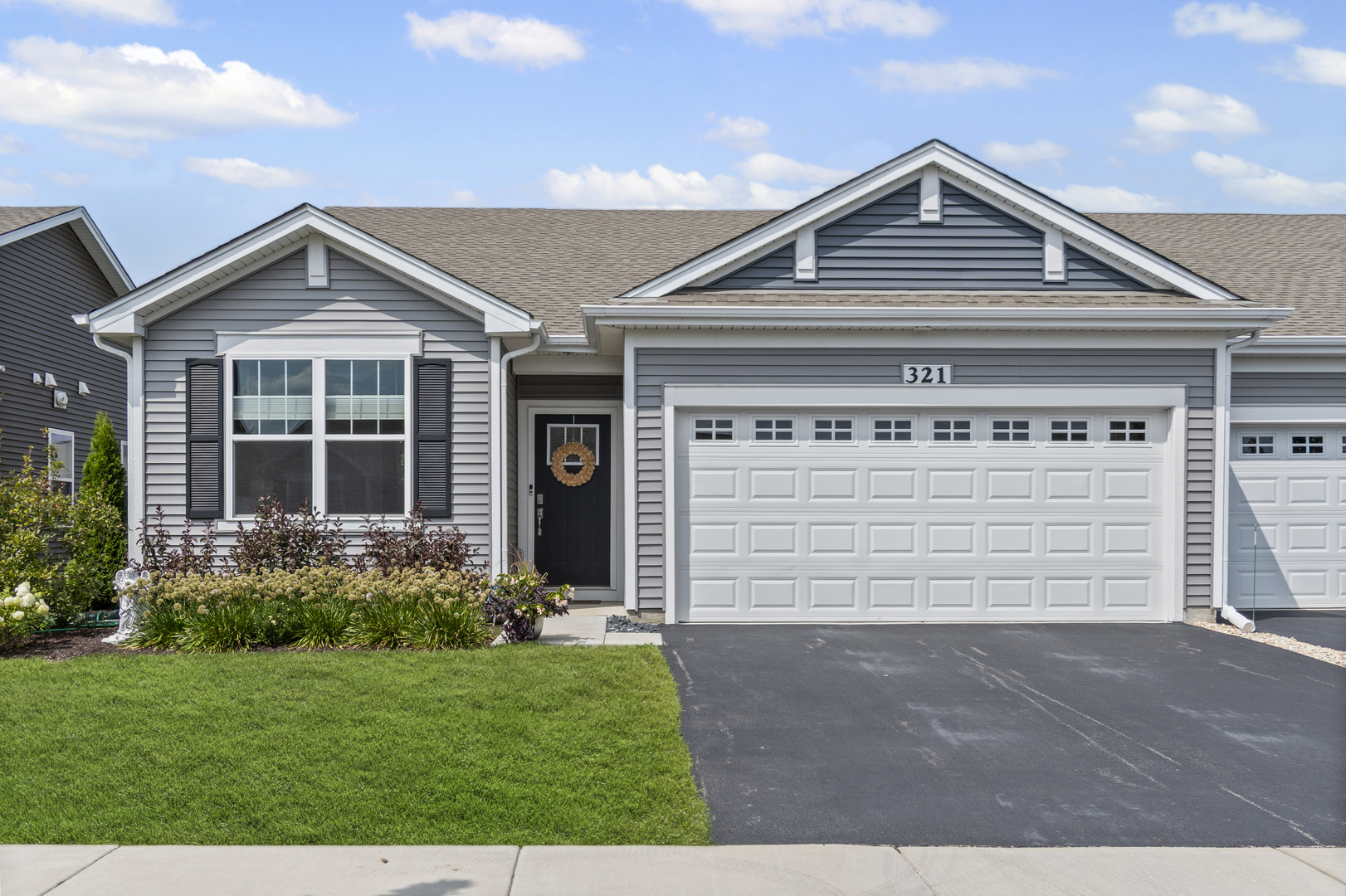 321 Ridley Street, North Aurora, IL 60542