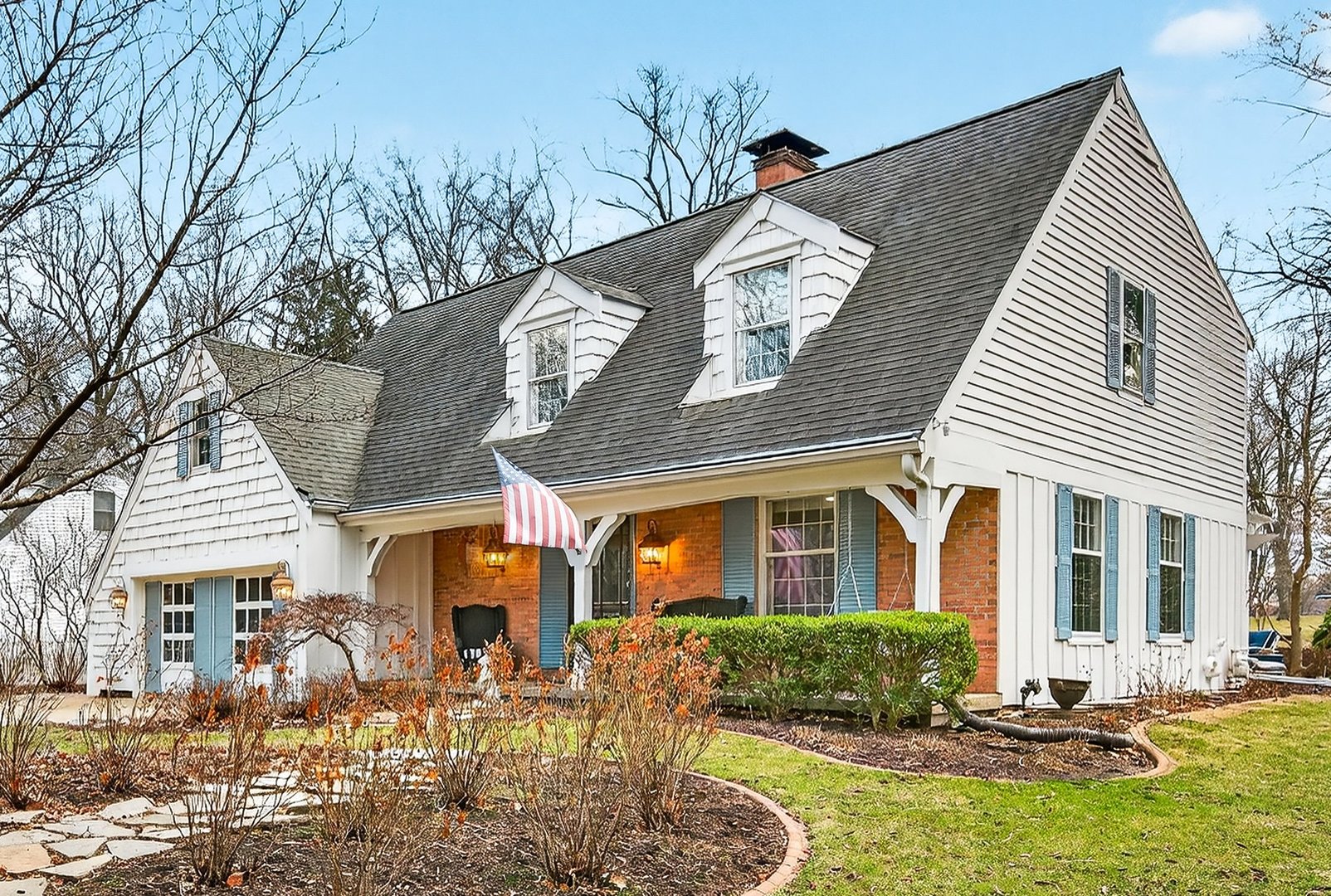 17 Sunset Road, Bloomington, IL 61701