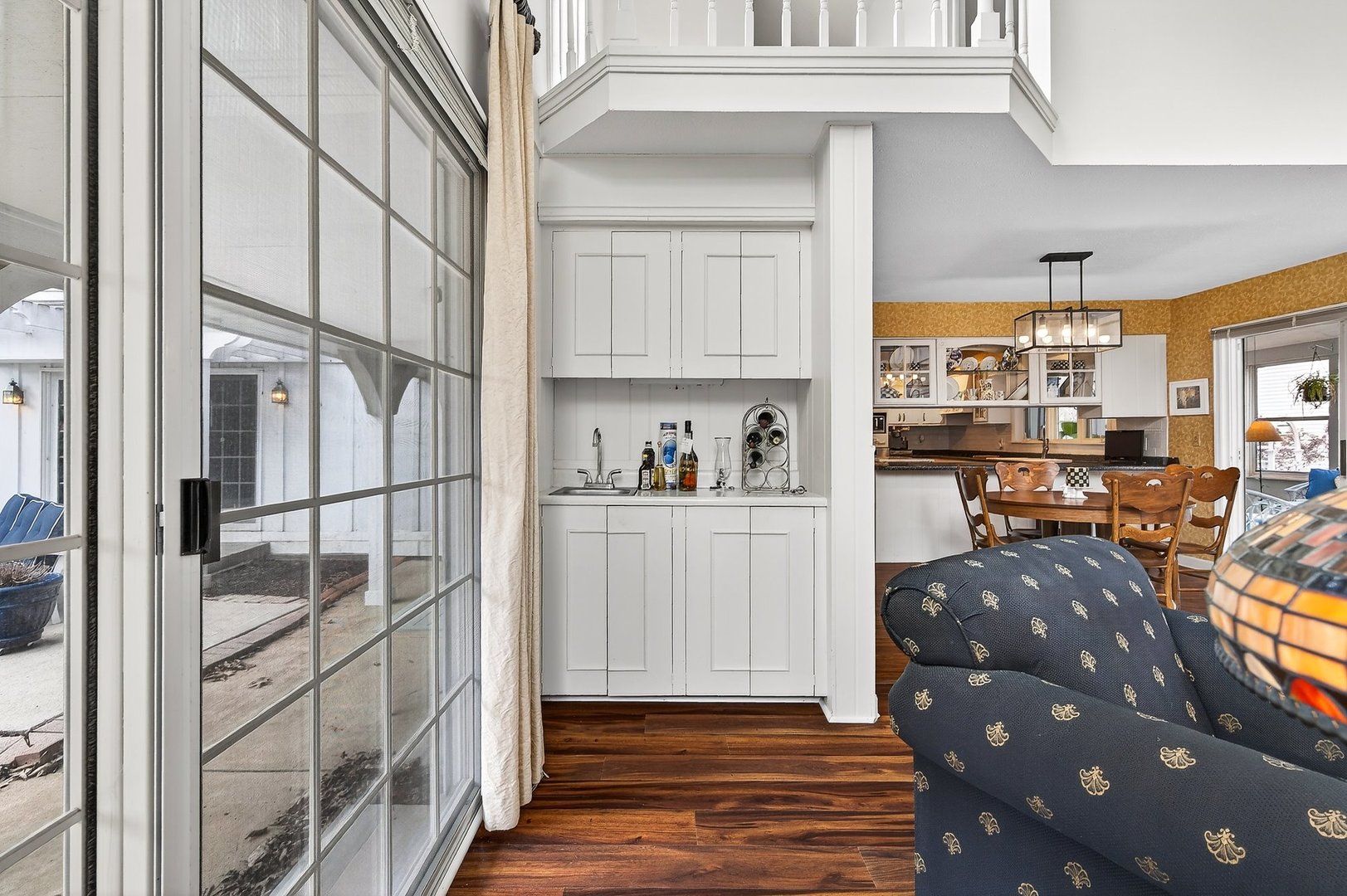 17 Sunset Road, Bloomington, IL 61701