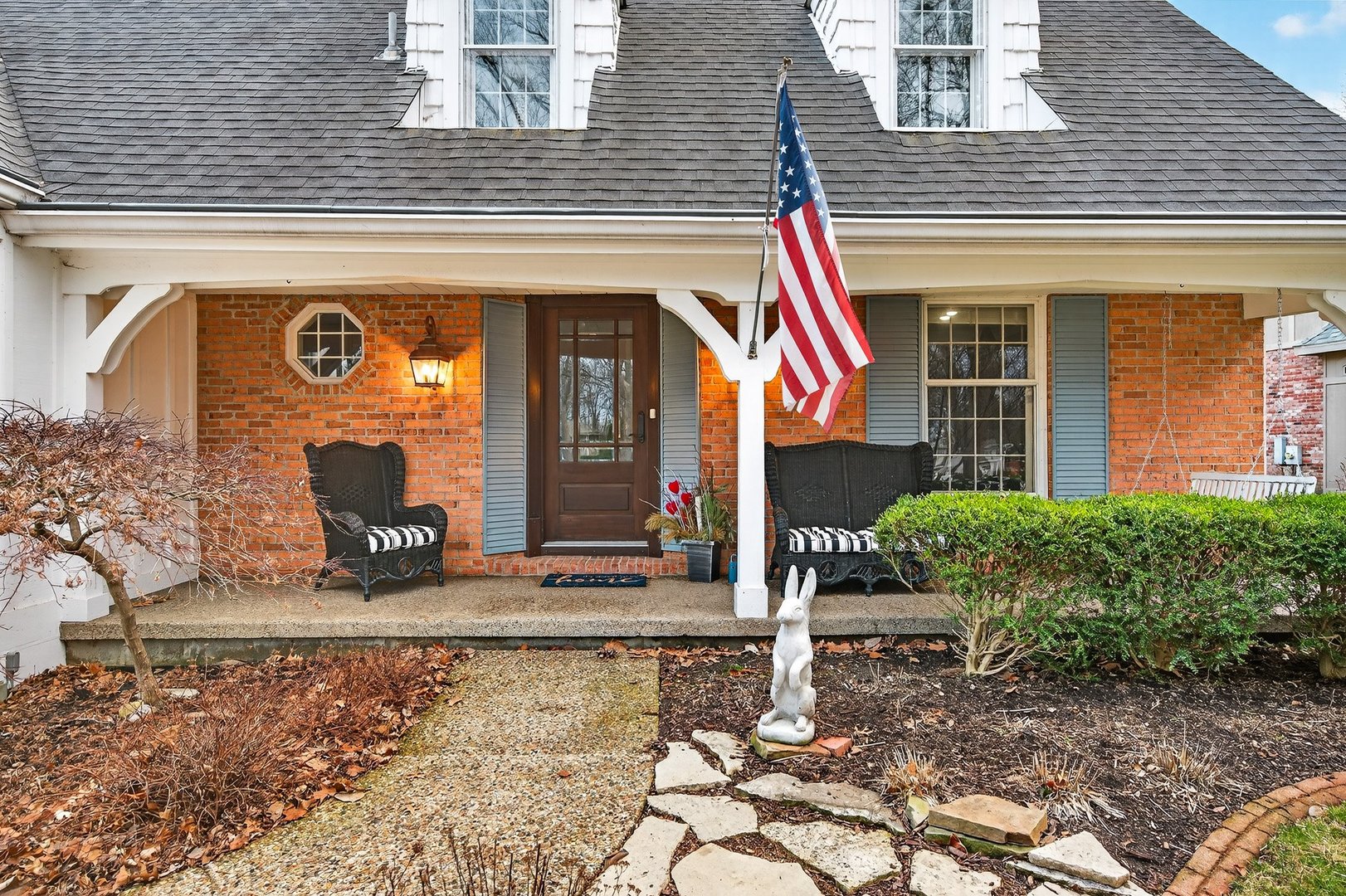 17 Sunset Road, Bloomington, IL 61701