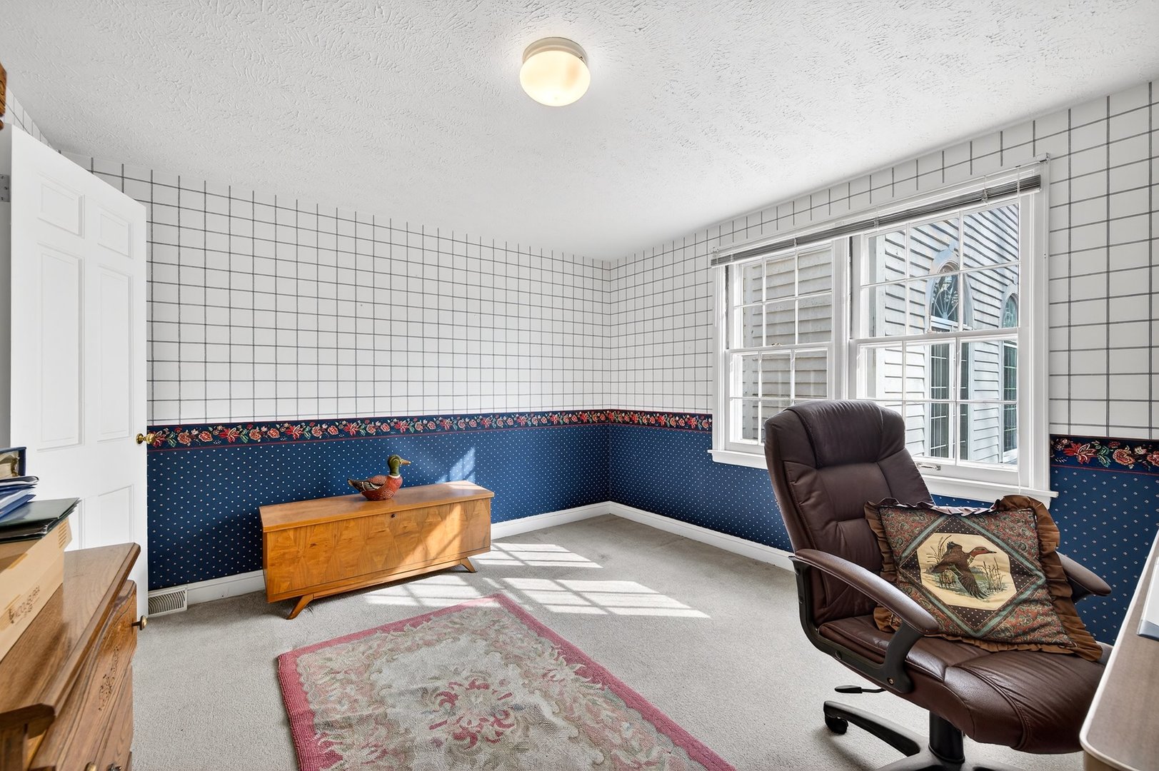 17 Sunset Road, Bloomington, IL 61701