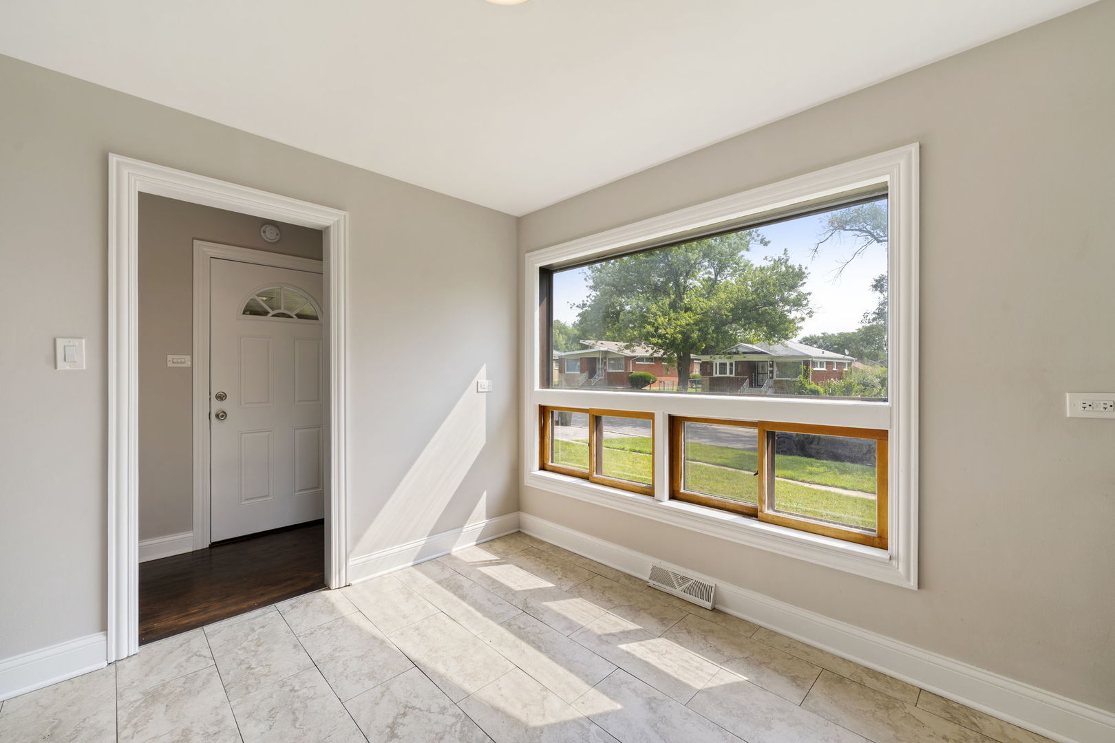 17220 Highland Avenue, Hazel Crest, IL 60429
