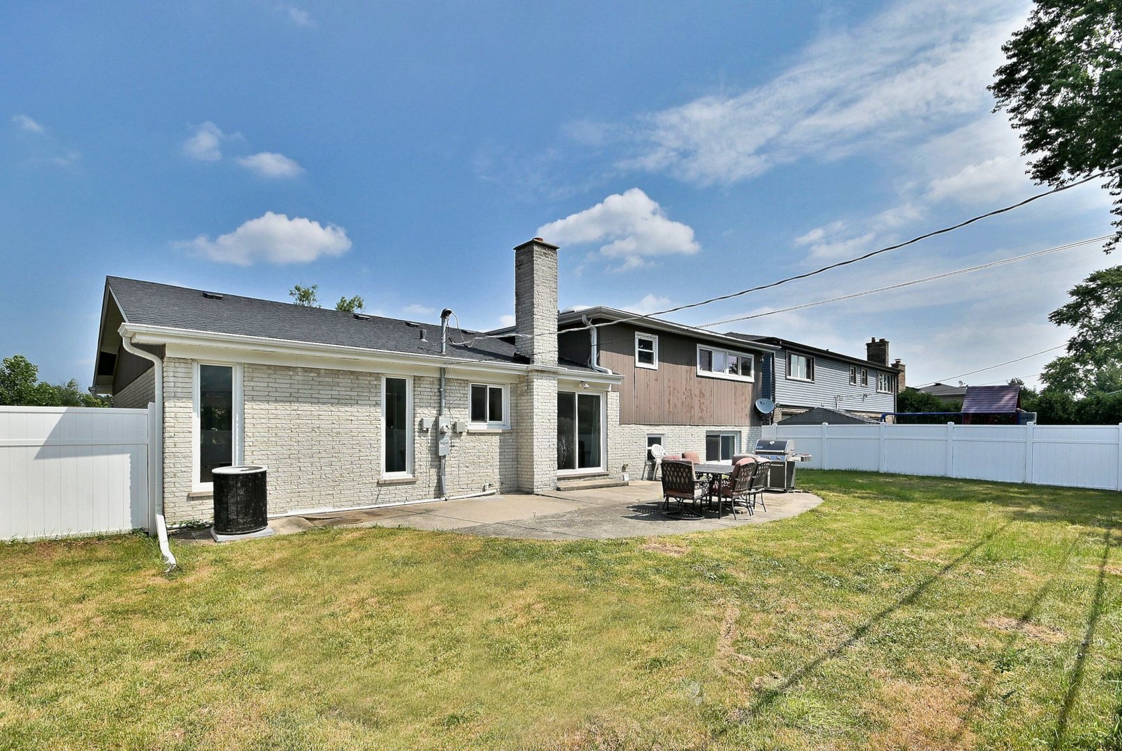 7701 Lake Street, Morton Grove, IL 60053