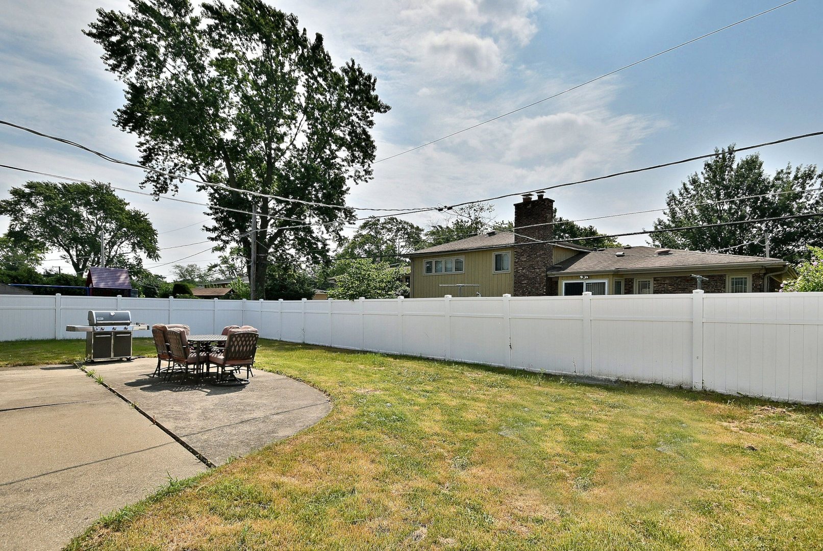 7701 Lake Street, Morton Grove, IL 60053