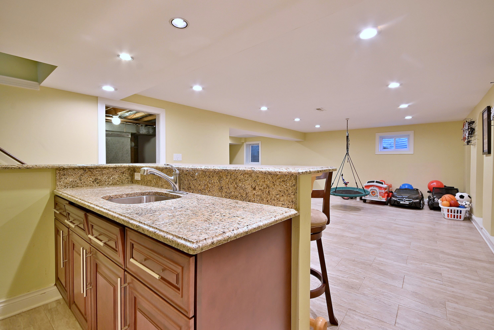 7701 Lake Street, Morton Grove, IL 60053