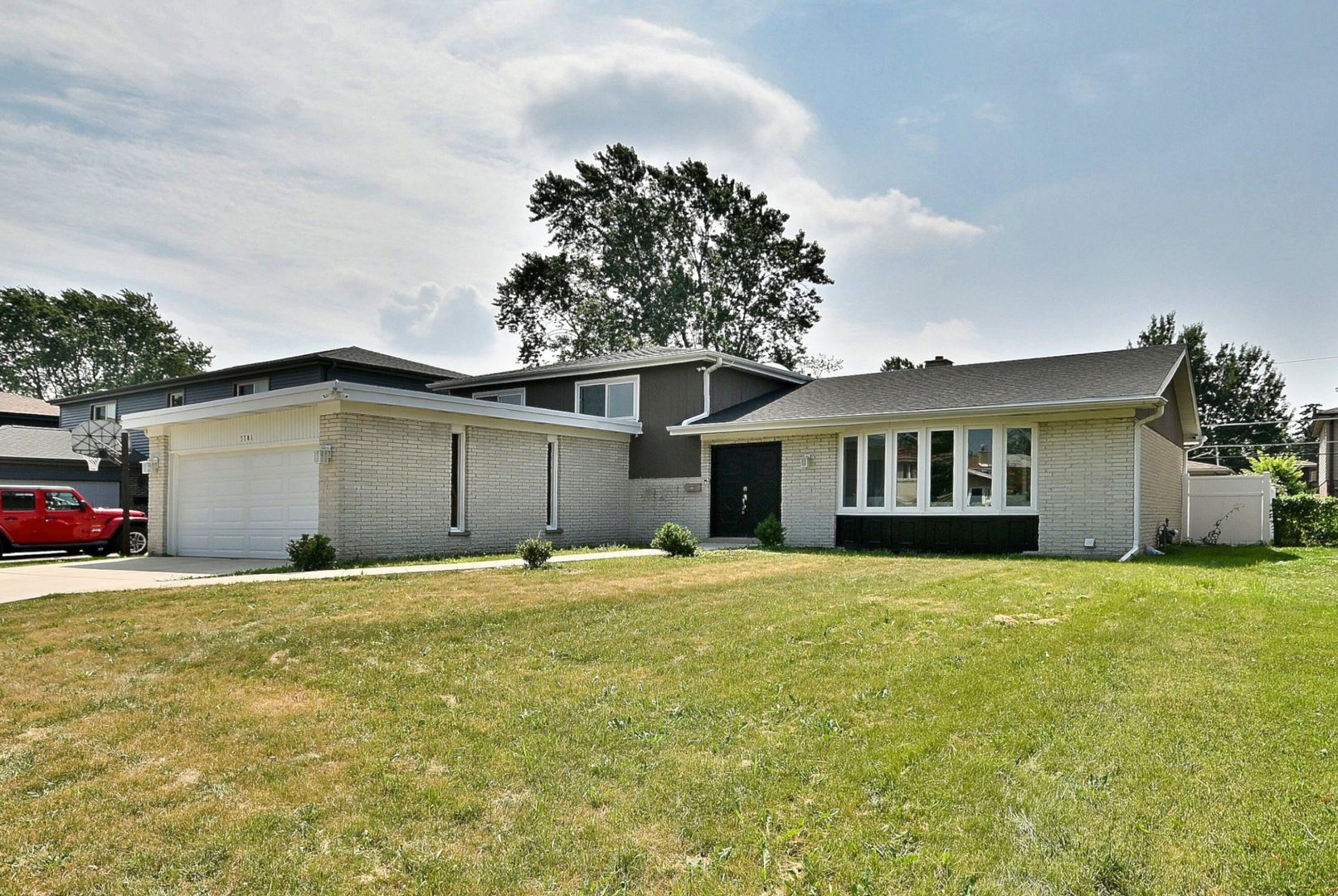 7701 Lake Street, Morton Grove, IL 60053