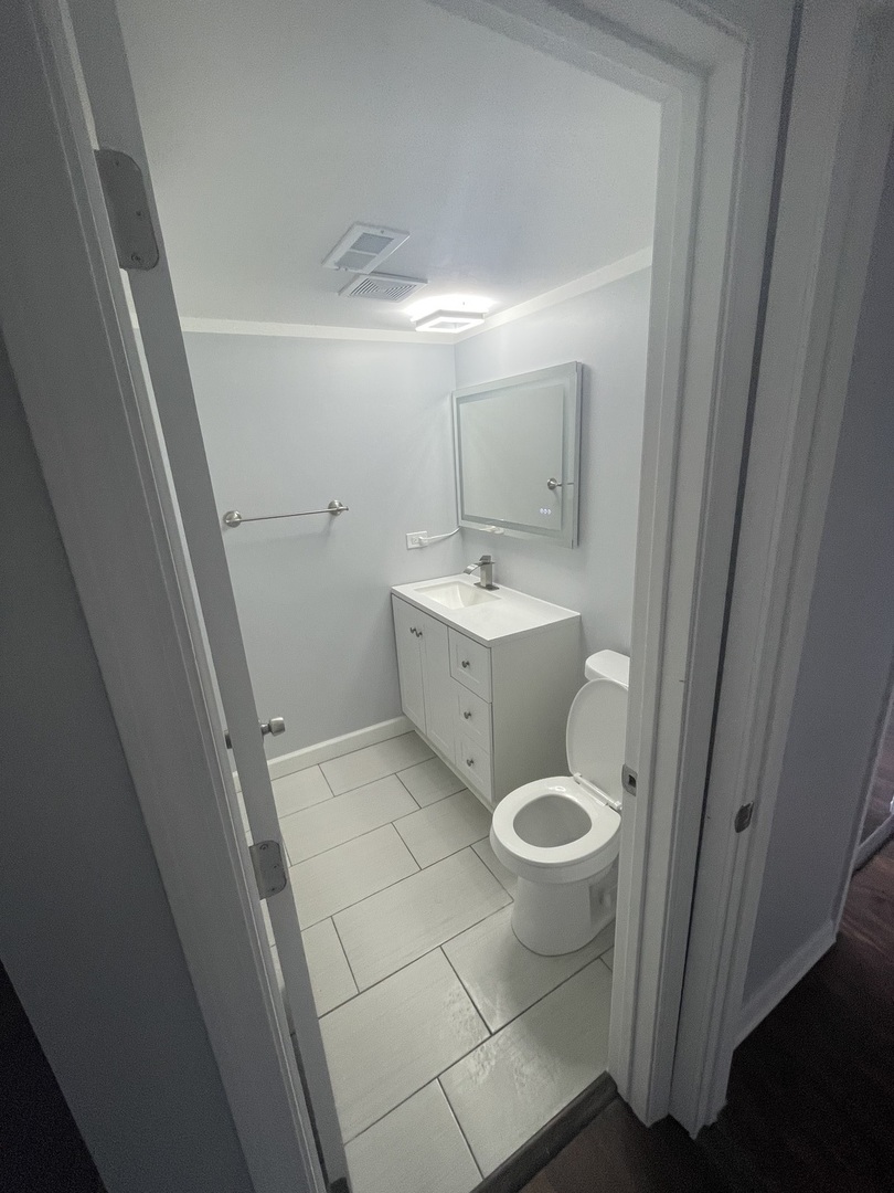 5204 Midlothian Turnpike #222, Crestwood, IL 60418