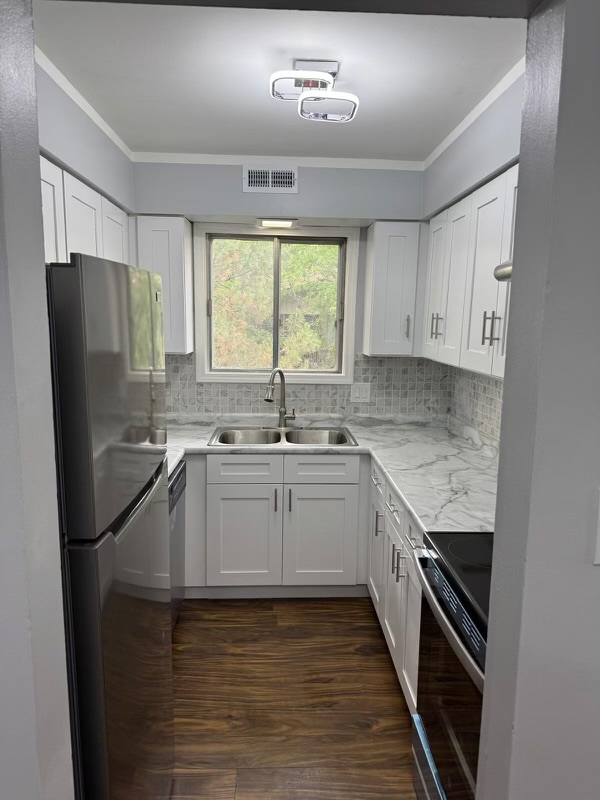 5204 Midlothian Turnpike #222, Crestwood, IL 60418