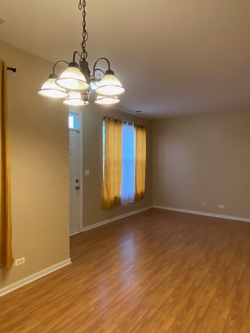 266 SPRINGBROOK Trail, Oswego, IL 60543