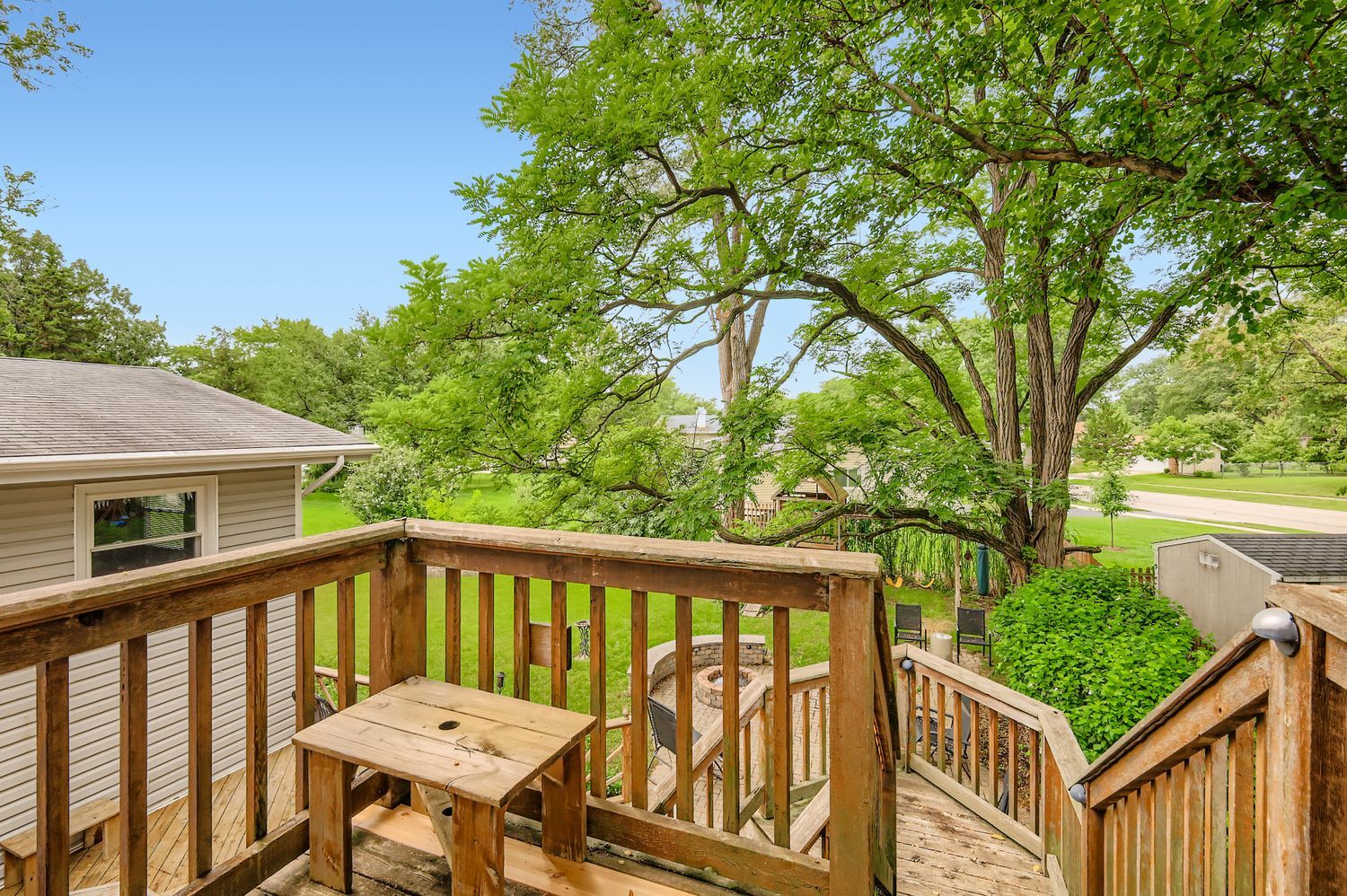 5904 Elm Street, Lisle, IL 60532