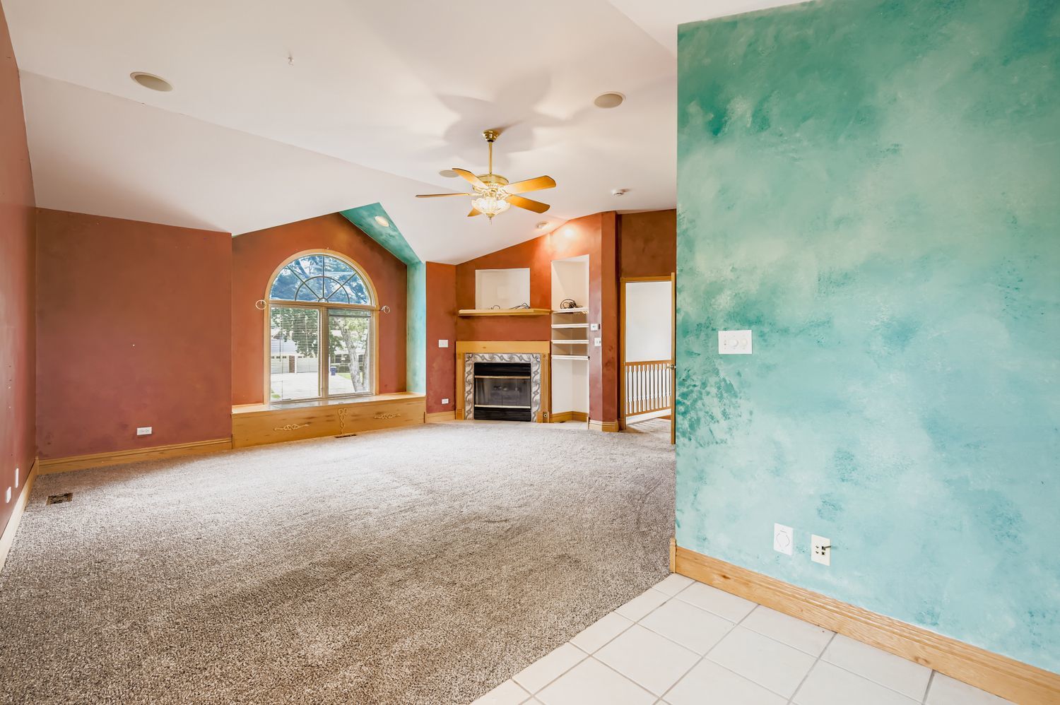 5904 Elm Street, Lisle, IL 60532