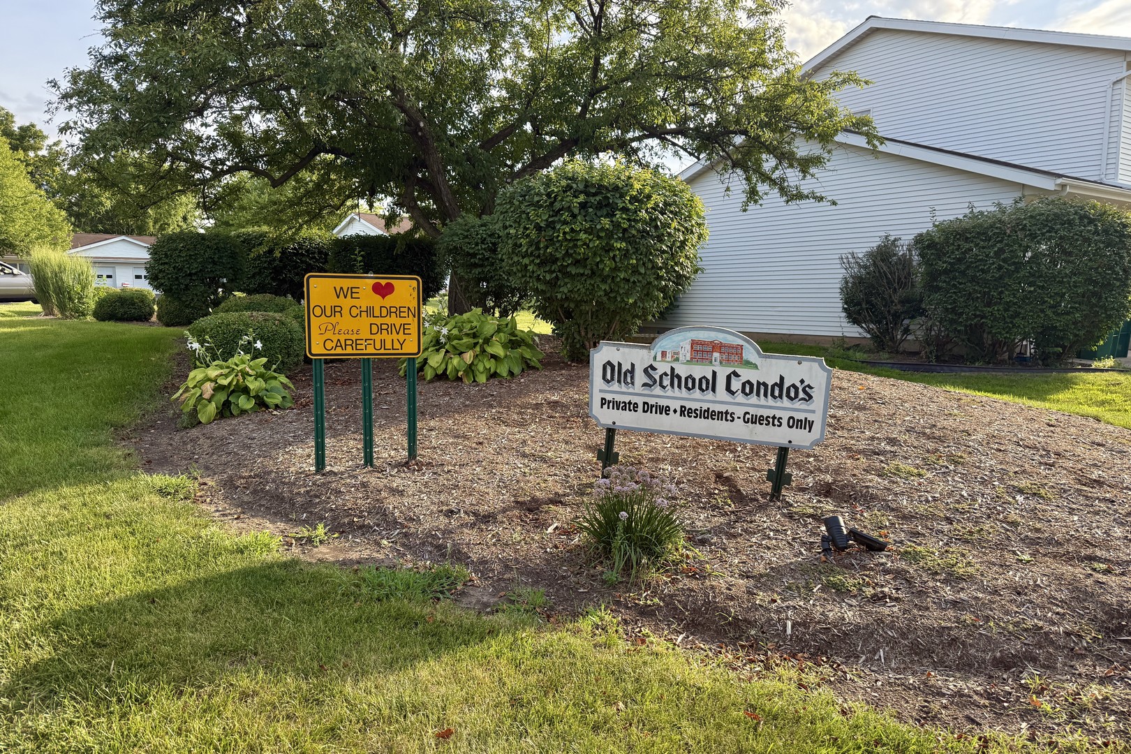 450 E Exchange Street, Sycamore, IL 60178