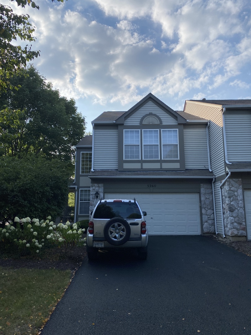 3260 Bromley Lane #3260, Aurora, IL 60502