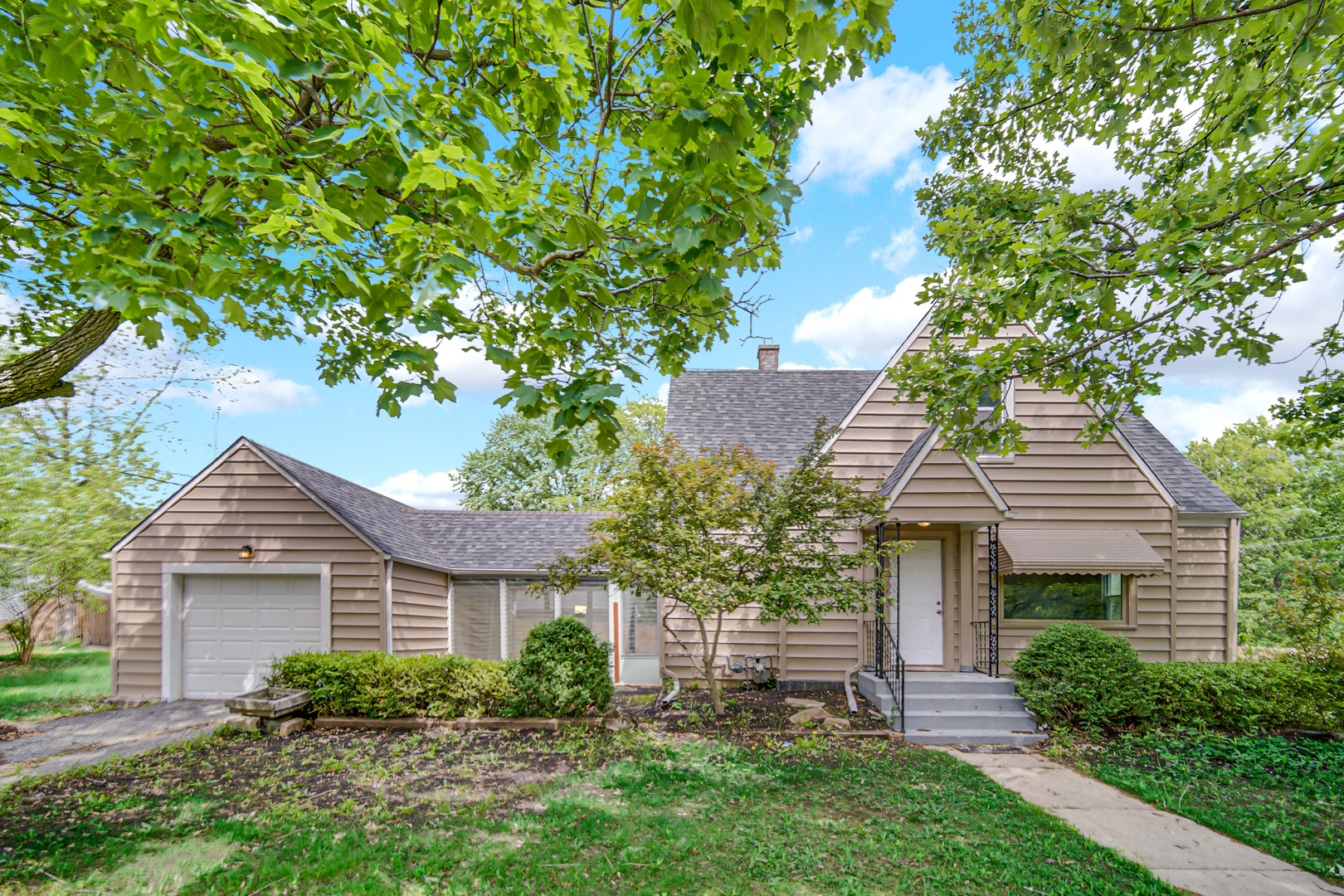 402 Miami Street, Joliet, IL 60432