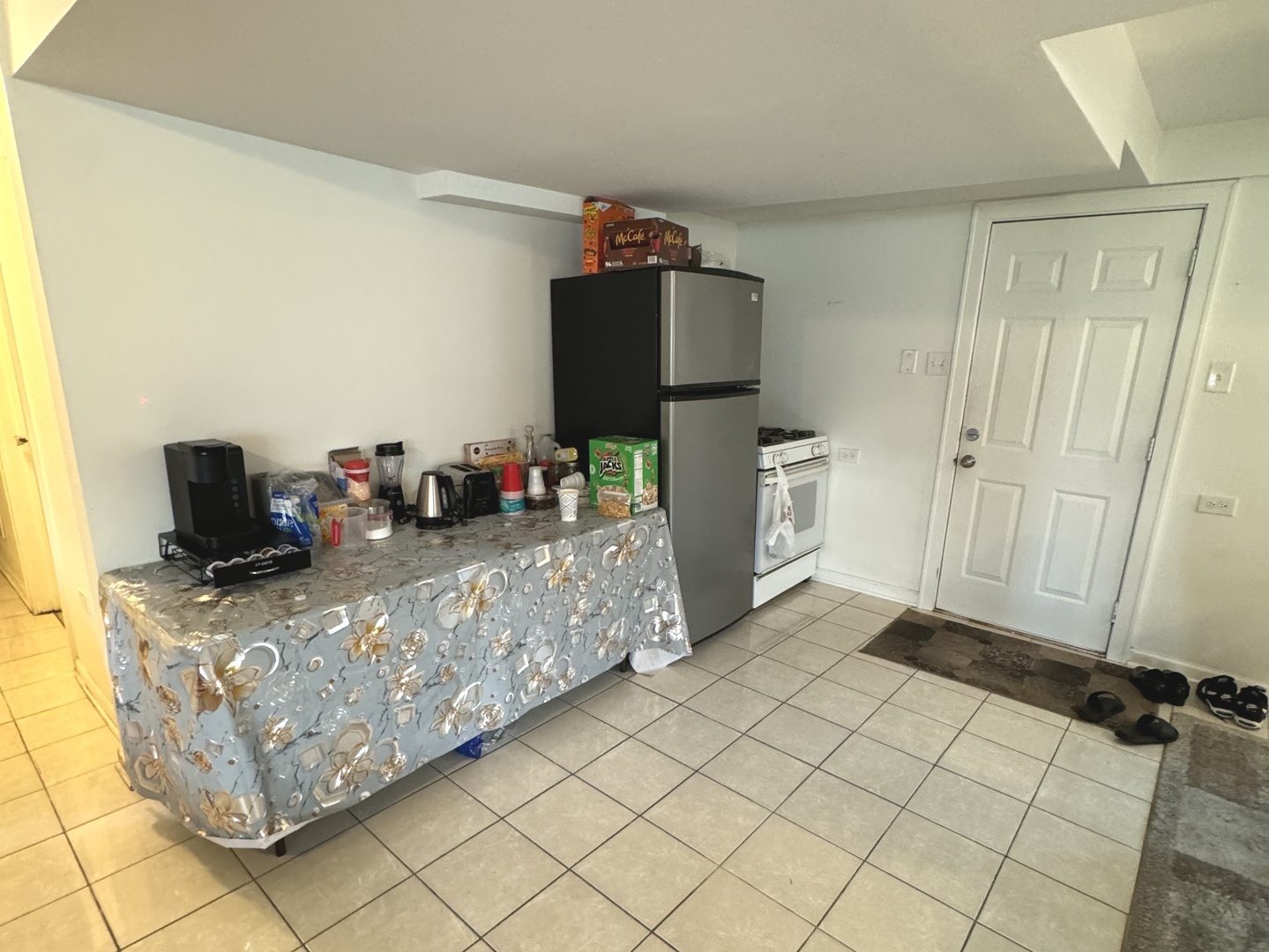 10300 S KATHY Court, Palos Hills, IL 60465