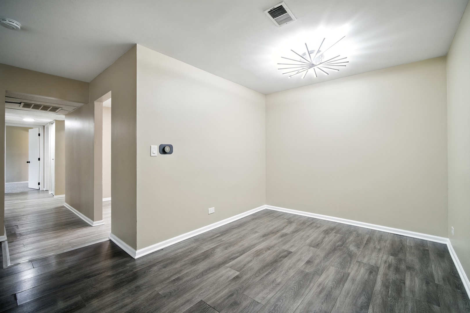 2600 Brookwood Way Drive #113A, Rolling Meadows, IL 60008
