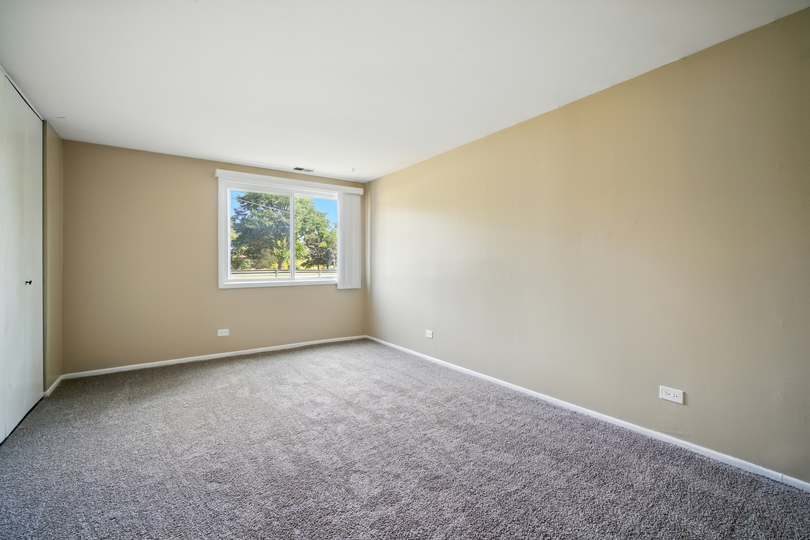 2600 Brookwood Way Drive #113A, Rolling Meadows, IL 60008