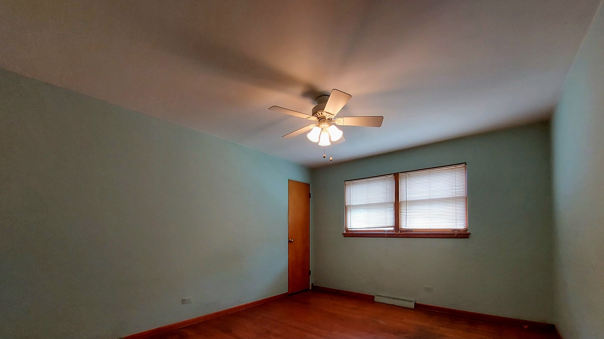326 Kemman Avenue, La Grange Park, IL 60526