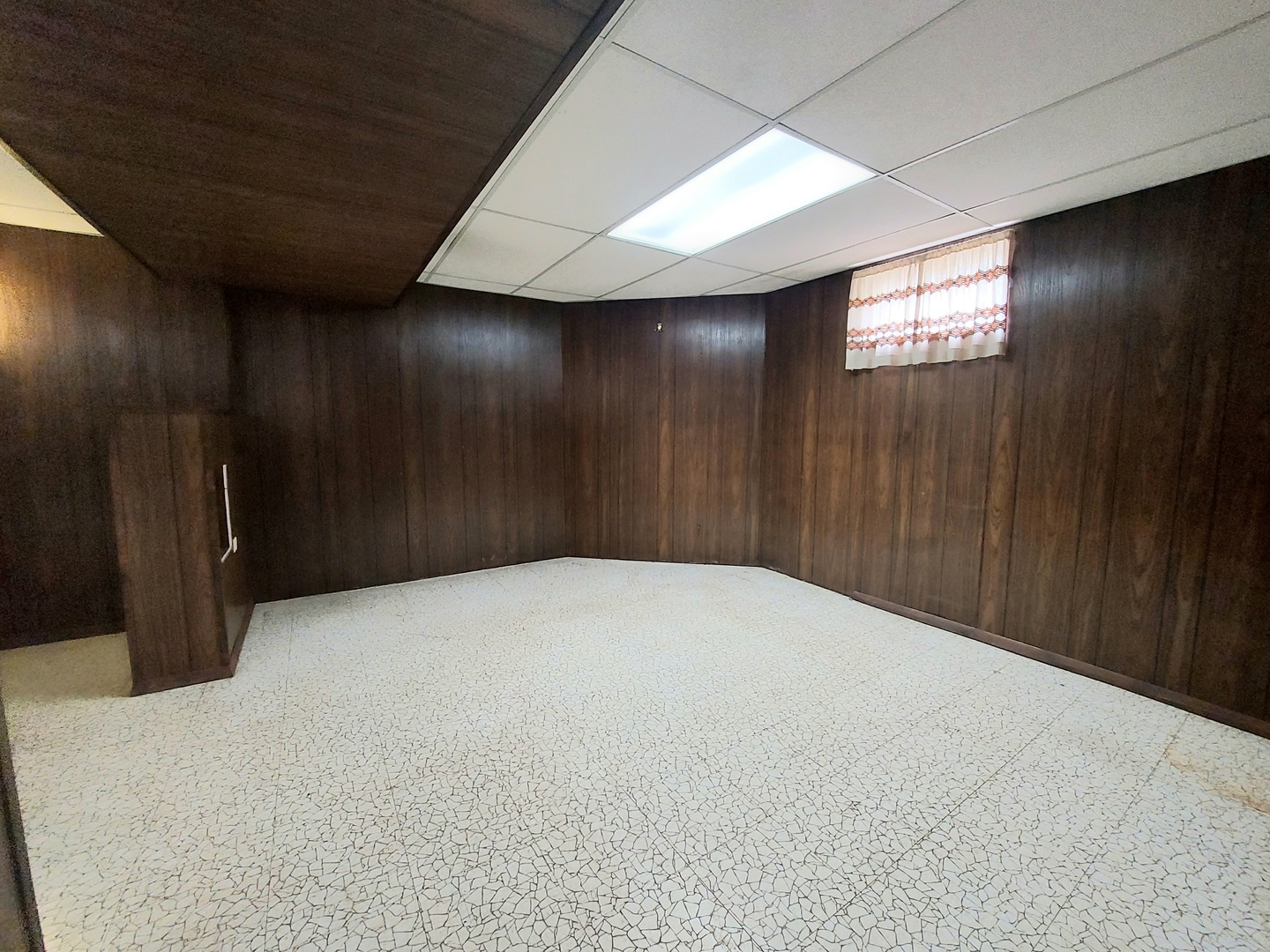 326 Kemman Avenue, La Grange Park, IL 60526