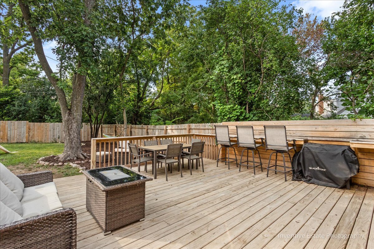 18530 Stedhall Road, Homewood, IL 60430