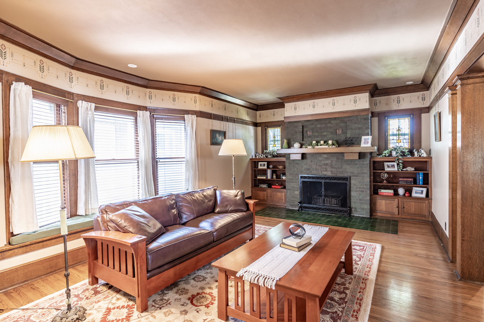 1024 N Spring Street, Elgin, IL 60120