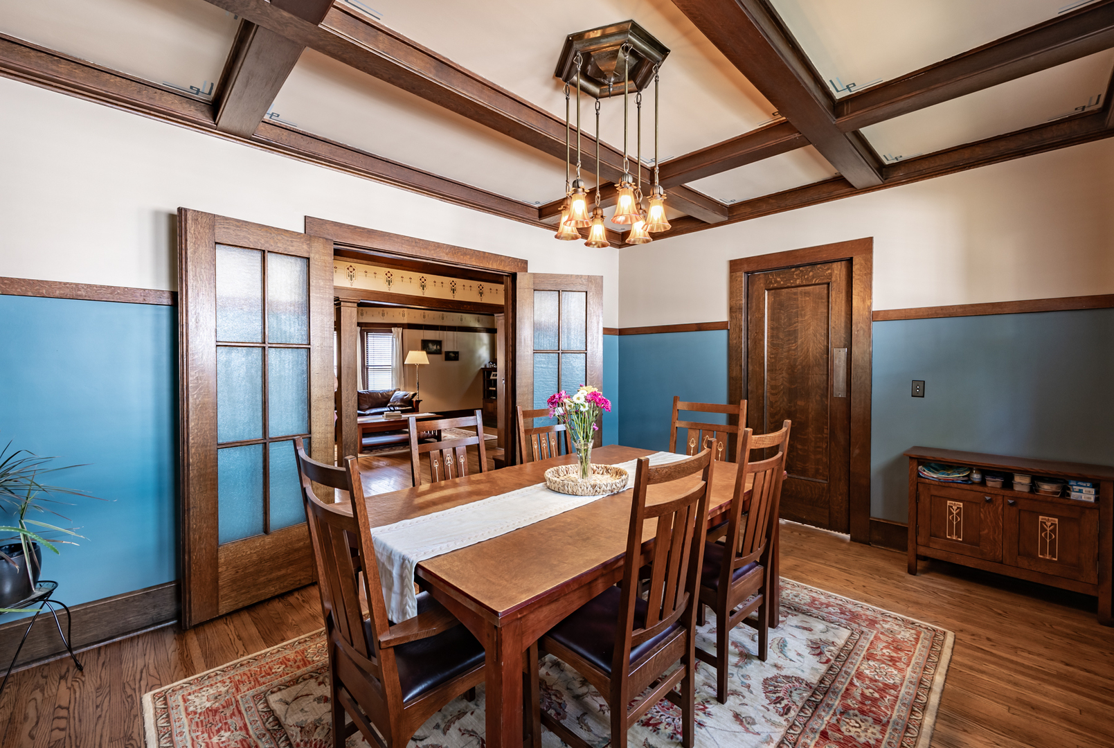1024 N Spring Street, Elgin, IL 60120