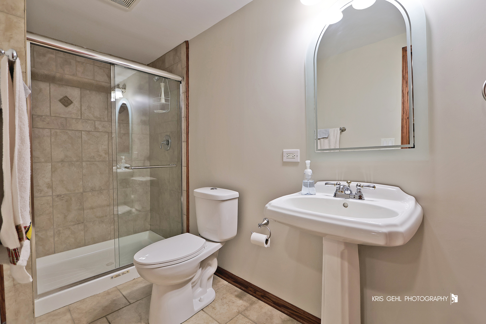 1 SANDPIPER Lane, Hawthorn Woods, IL 60047