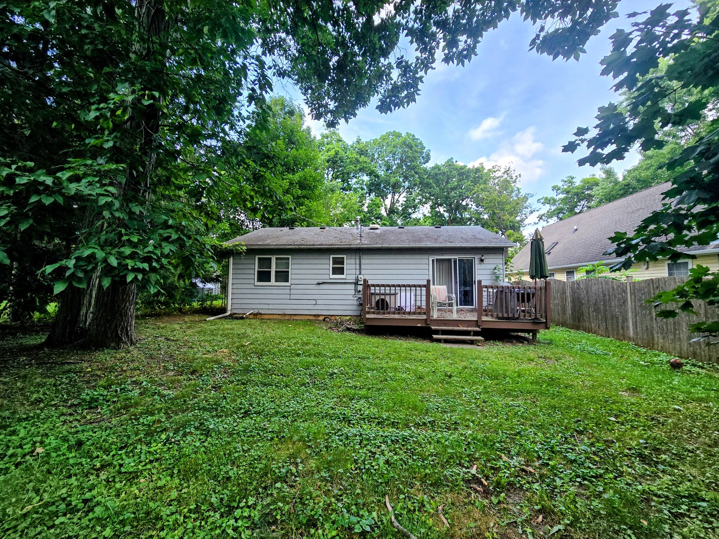 24967 W Clinton Avenue, Round Lake, IL 60073