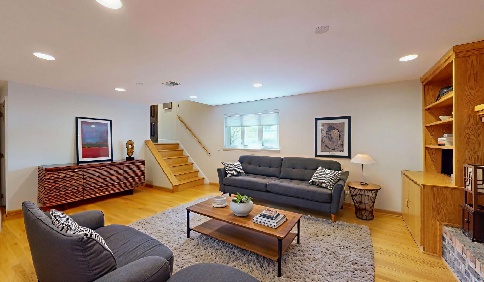 3229 N Volz Drive, Arlington Heights, IL 60004