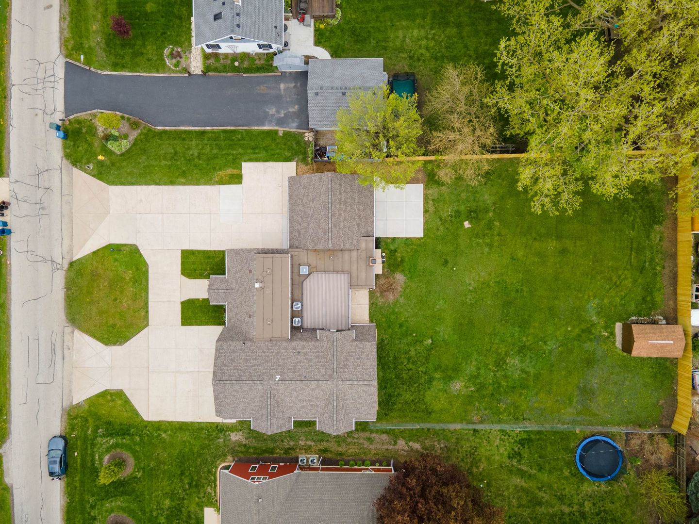 10321 S 73rd Street, Palos Hills, IL 60465