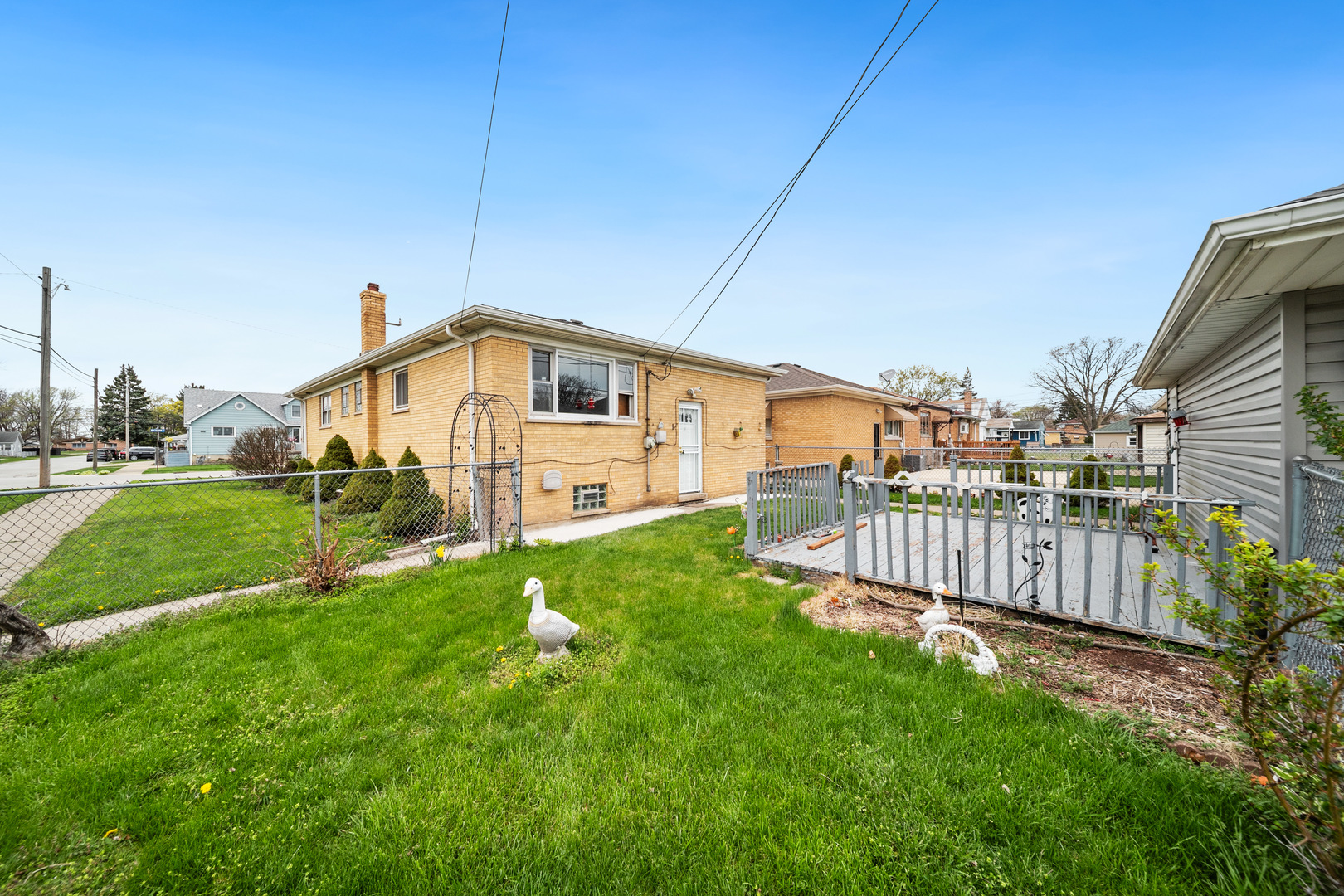 525 Mackinaw Avenue, Calumet City, IL 60409