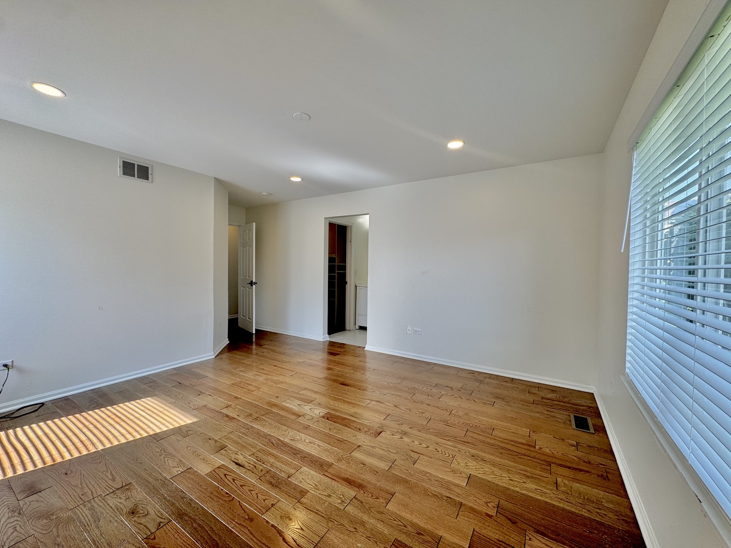1825 RED BUD Road, Bolingbrook, IL 60490