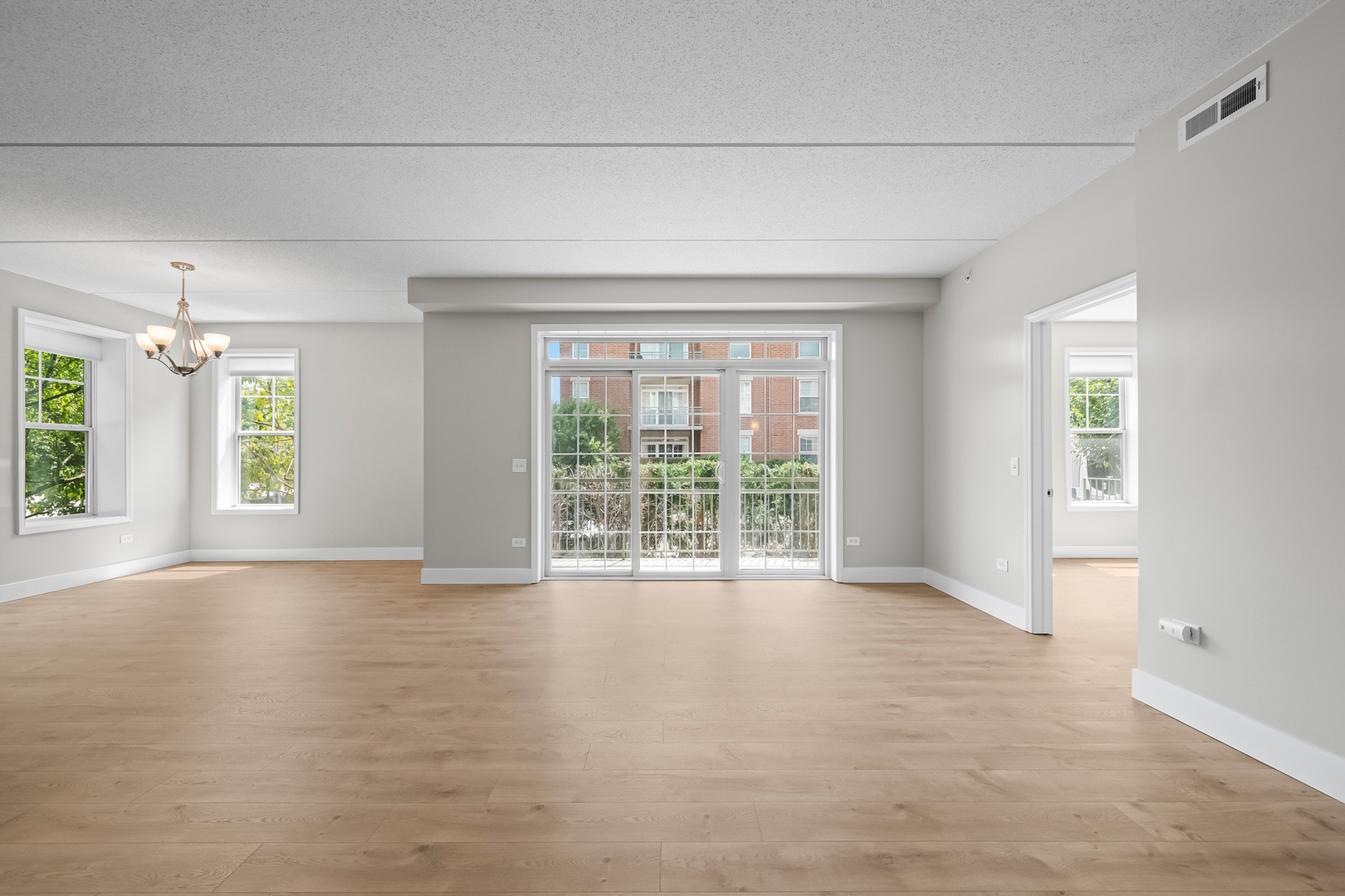 133 W Palatine Road #107A, Palatine, IL 60067