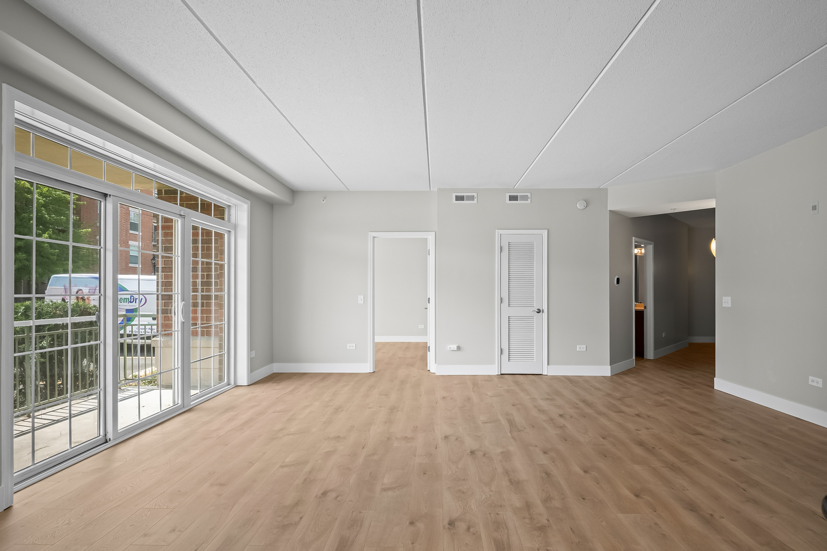 133 W Palatine Road #107A, Palatine, IL 60067