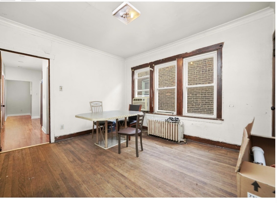 5010 W Division Street, Chicago, IL 60651