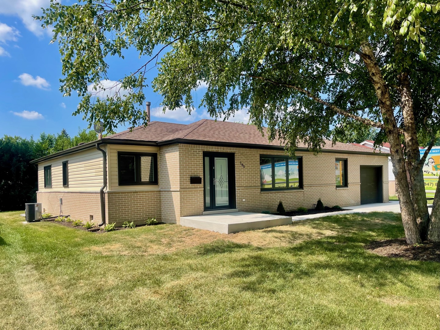 185 Carthage Lane, Hoffman Estates, IL 60169
