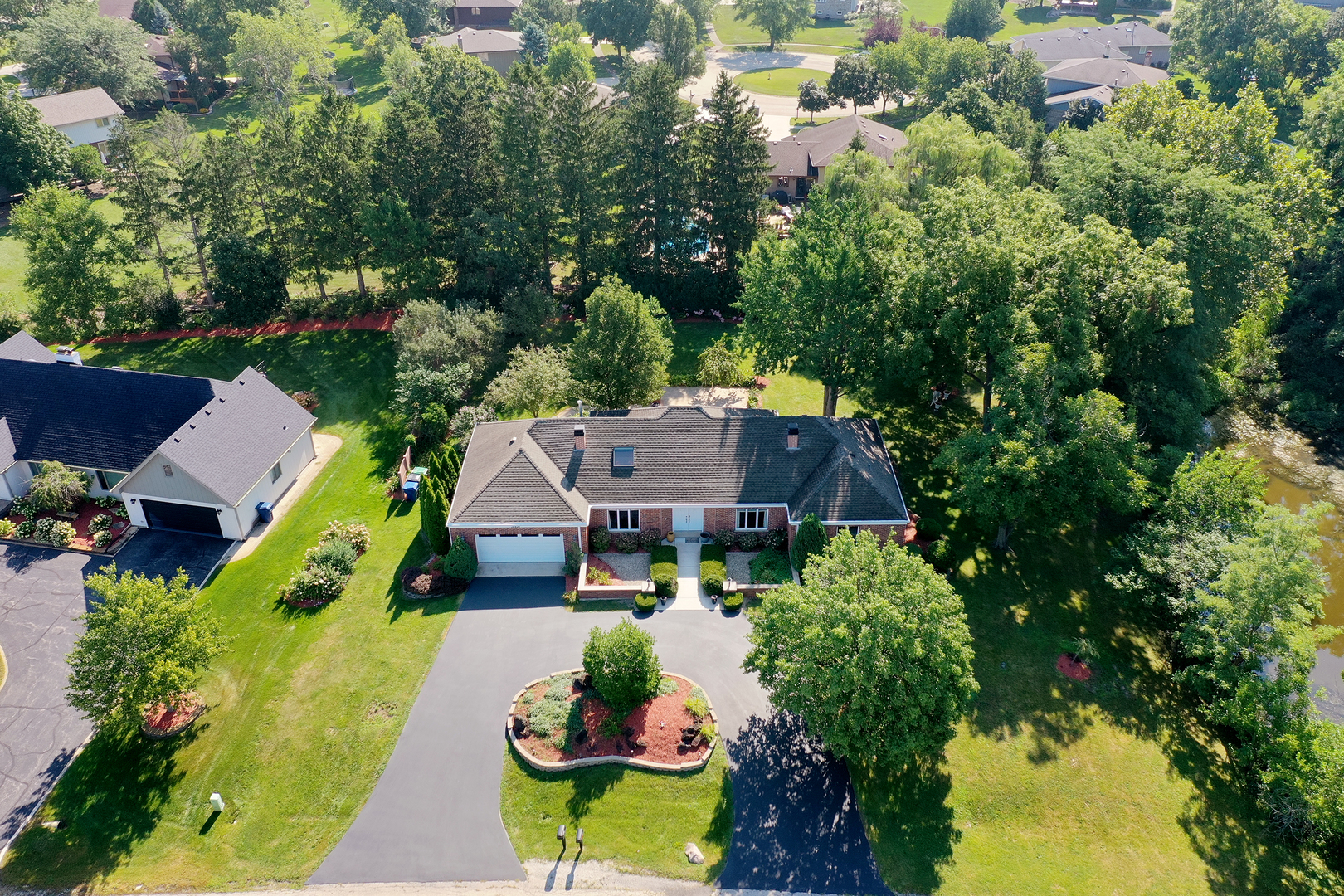 14456 S Oak Trail, Homer Glen, IL 60491