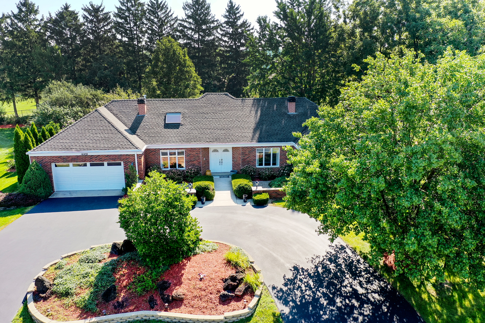 14456 S Oak Trail, Homer Glen, IL 60491