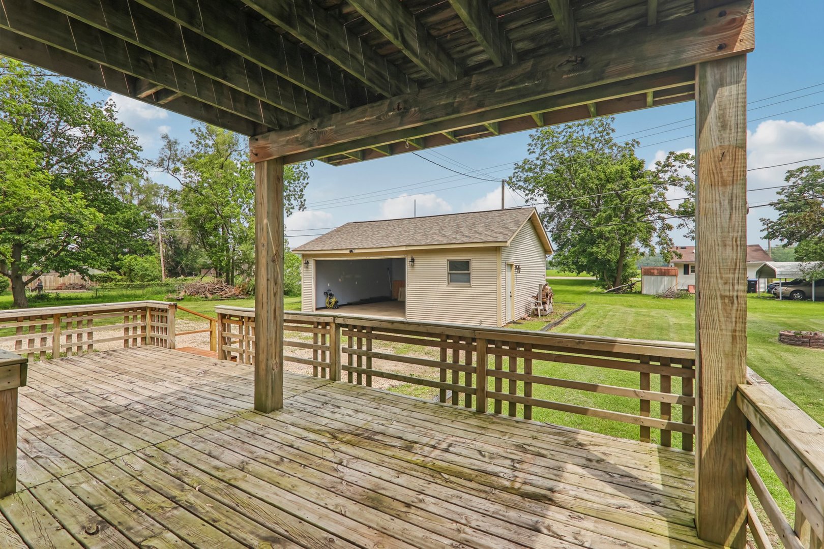 4204 East Drive, Wonder Lake, IL 60097
