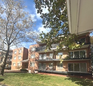 2215 W 111th Street #101, Chicago, IL 60643