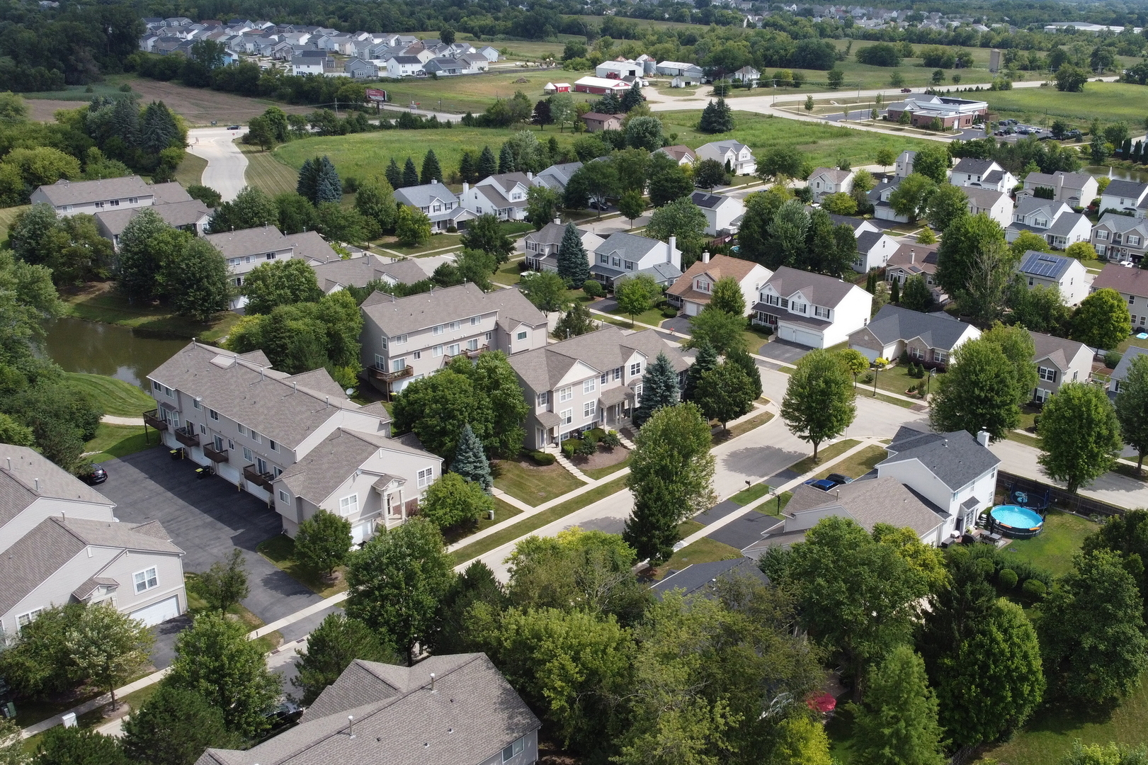 31659 N Tallgrass Court, McHenry, IL 60051
