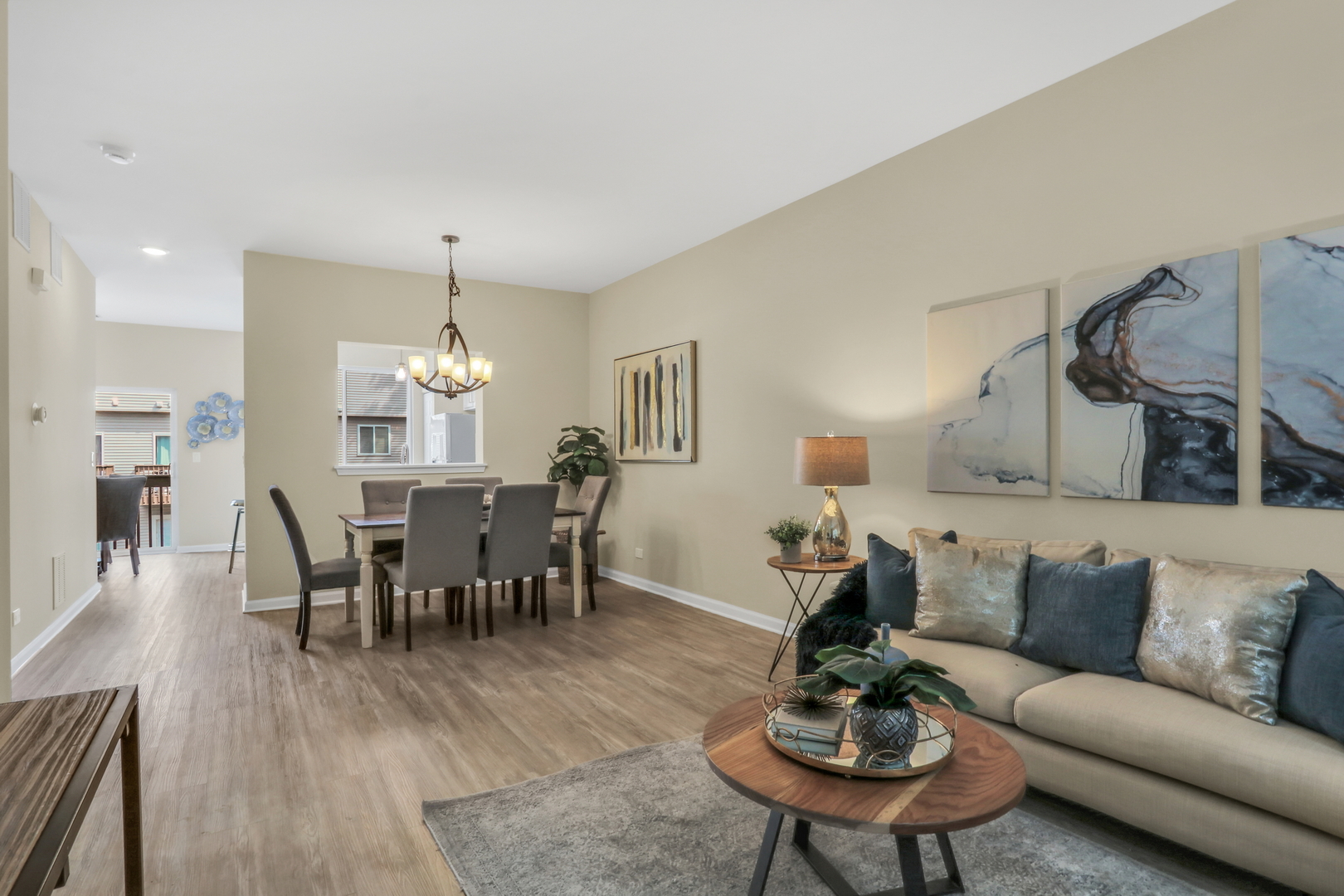 31659 N Tallgrass Court, McHenry, IL 60051