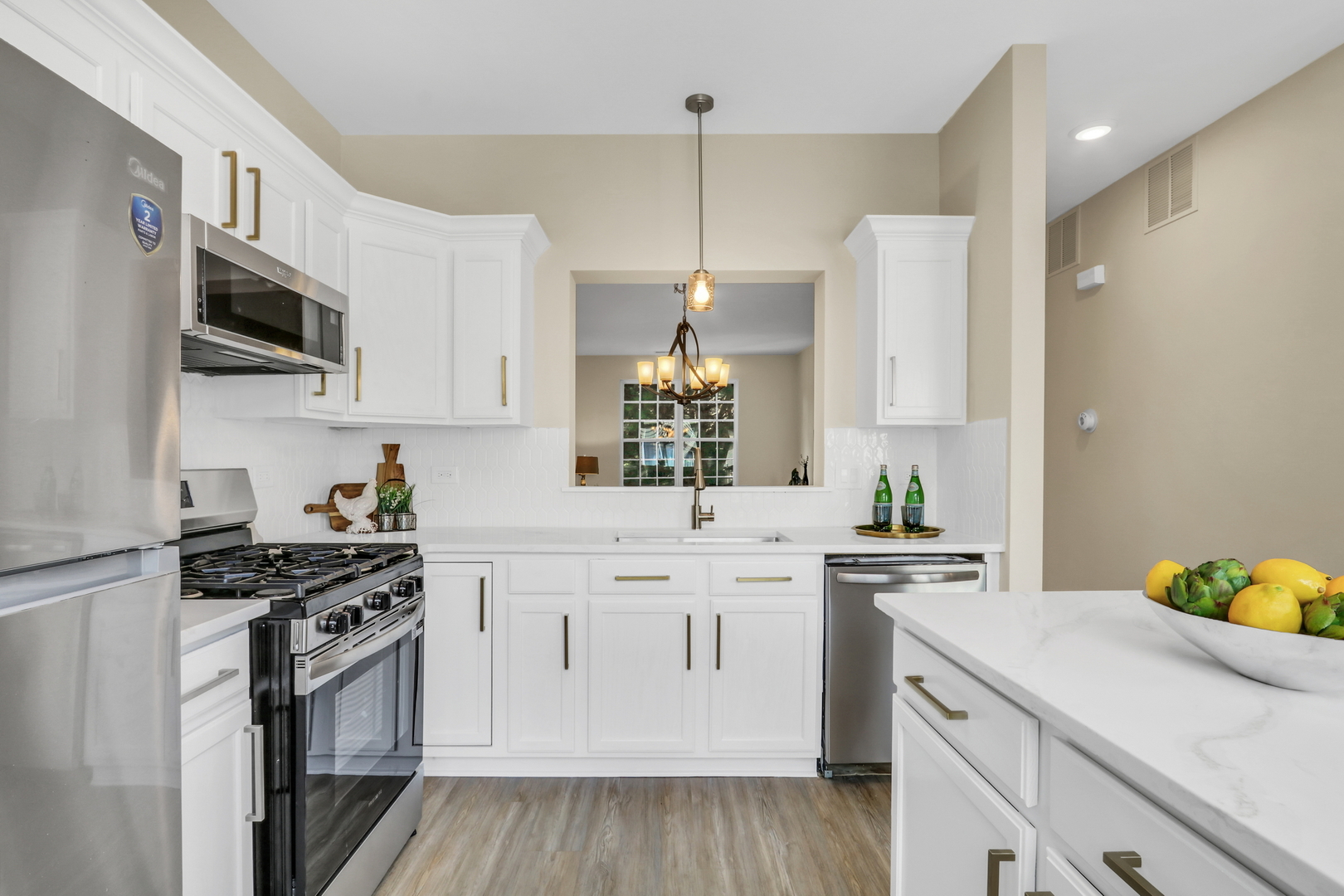31659 N Tallgrass Court, McHenry, IL 60051