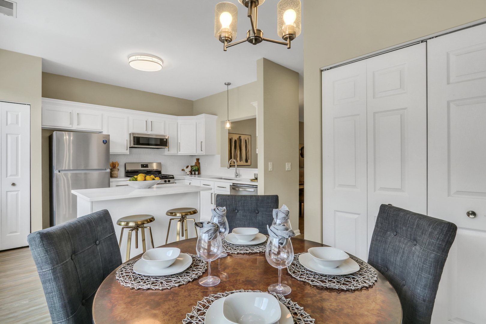 31659 N Tallgrass Court, McHenry, IL 60051