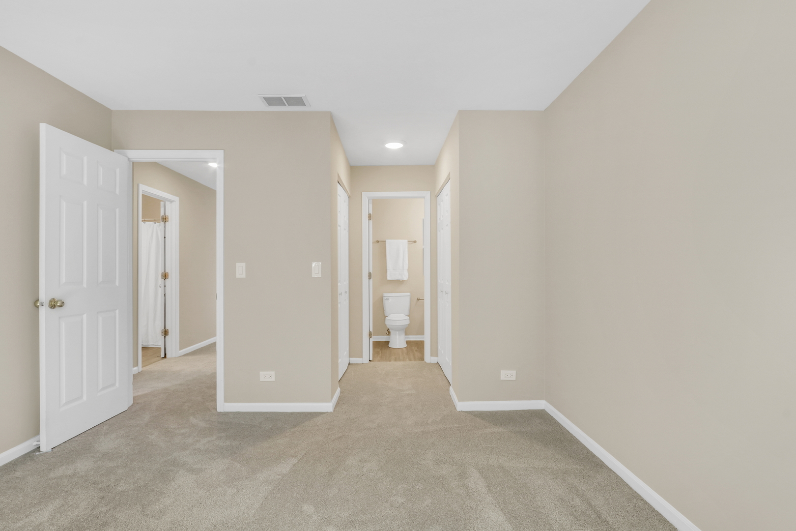 31659 N Tallgrass Court, McHenry, IL 60051