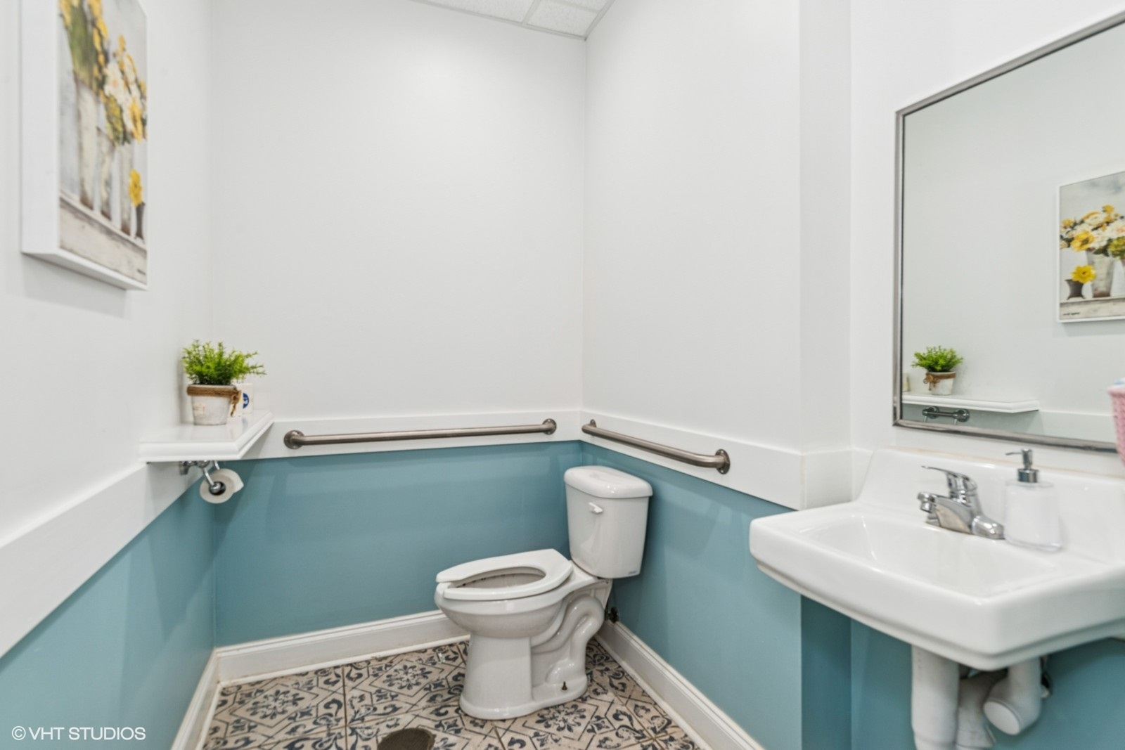 1224 N Green Street #1, McHenry, IL 60050