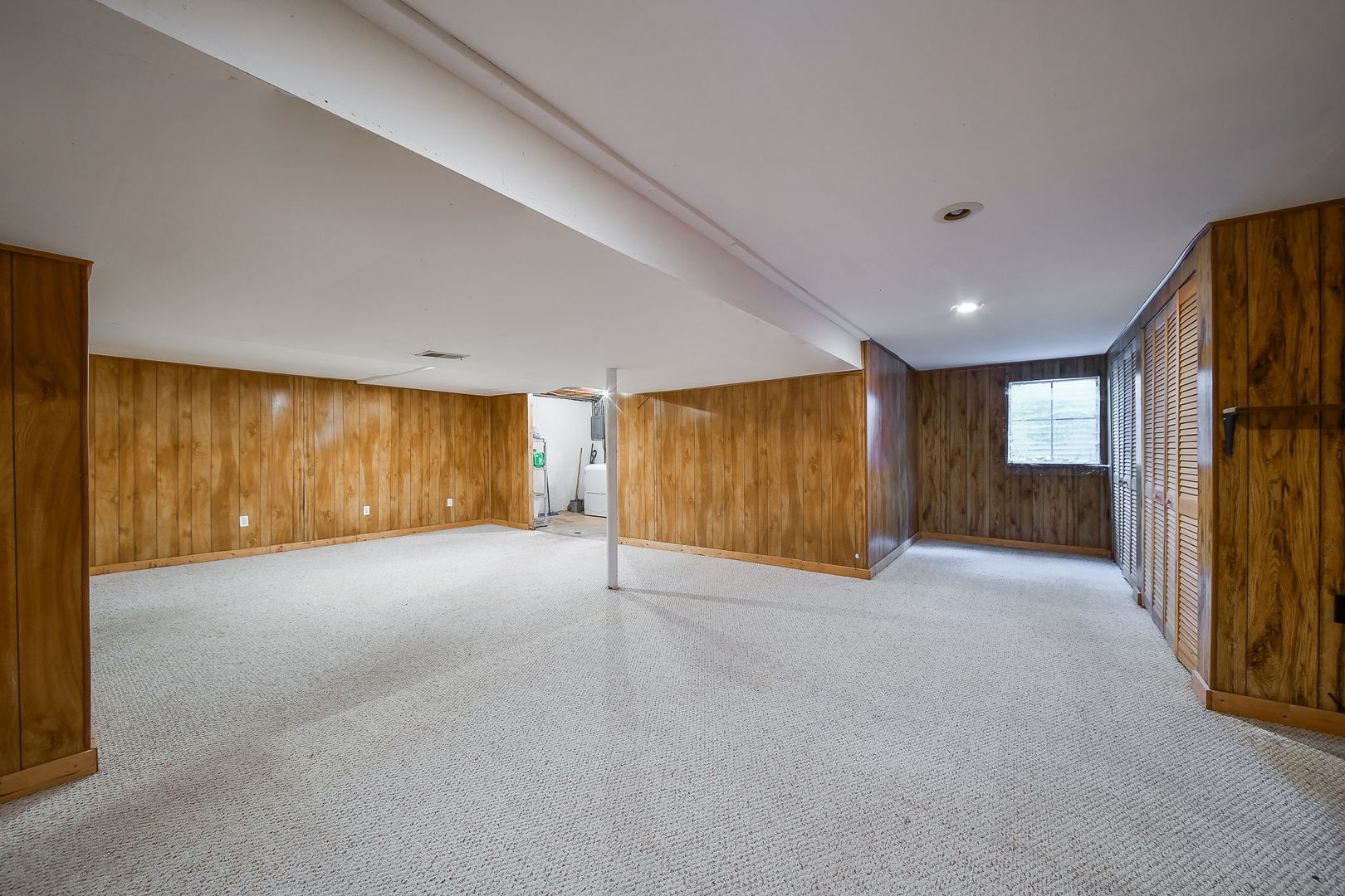 5N634 Lostview Lane, St. Charles, IL 60175