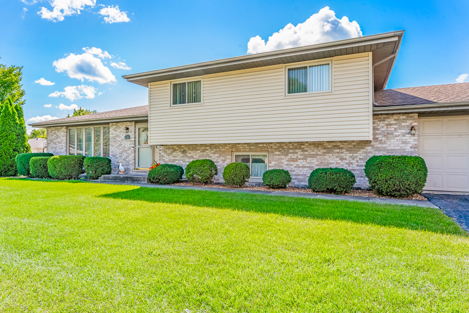 17900 65th Avenue, Tinley Park, IL 60477