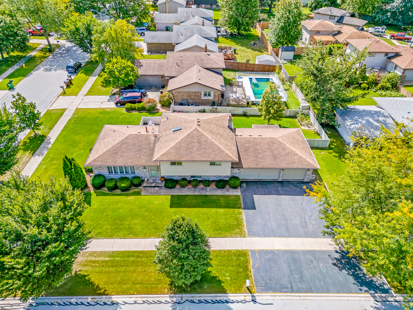 17900 65th Avenue, Tinley Park, IL 60477