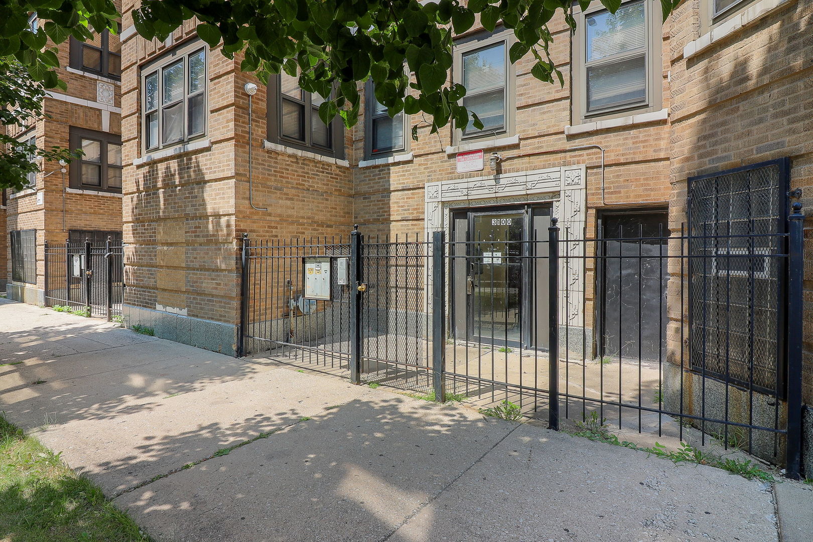 3100 W Douglas Boulevard, Chicago, IL 60623